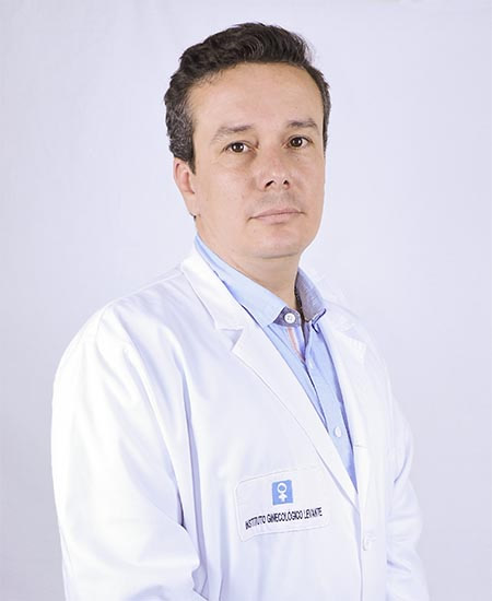 Dr. Antonio Moya Yeste